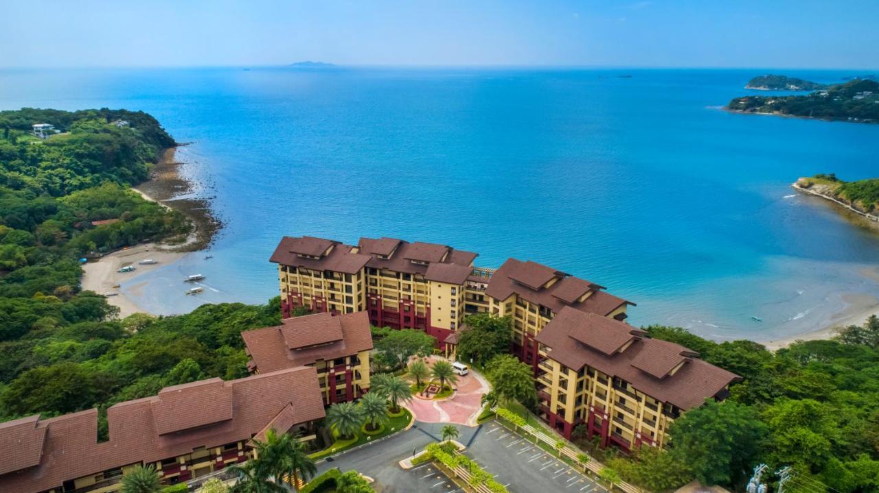 Amara Residences Caylaway Exterior photo