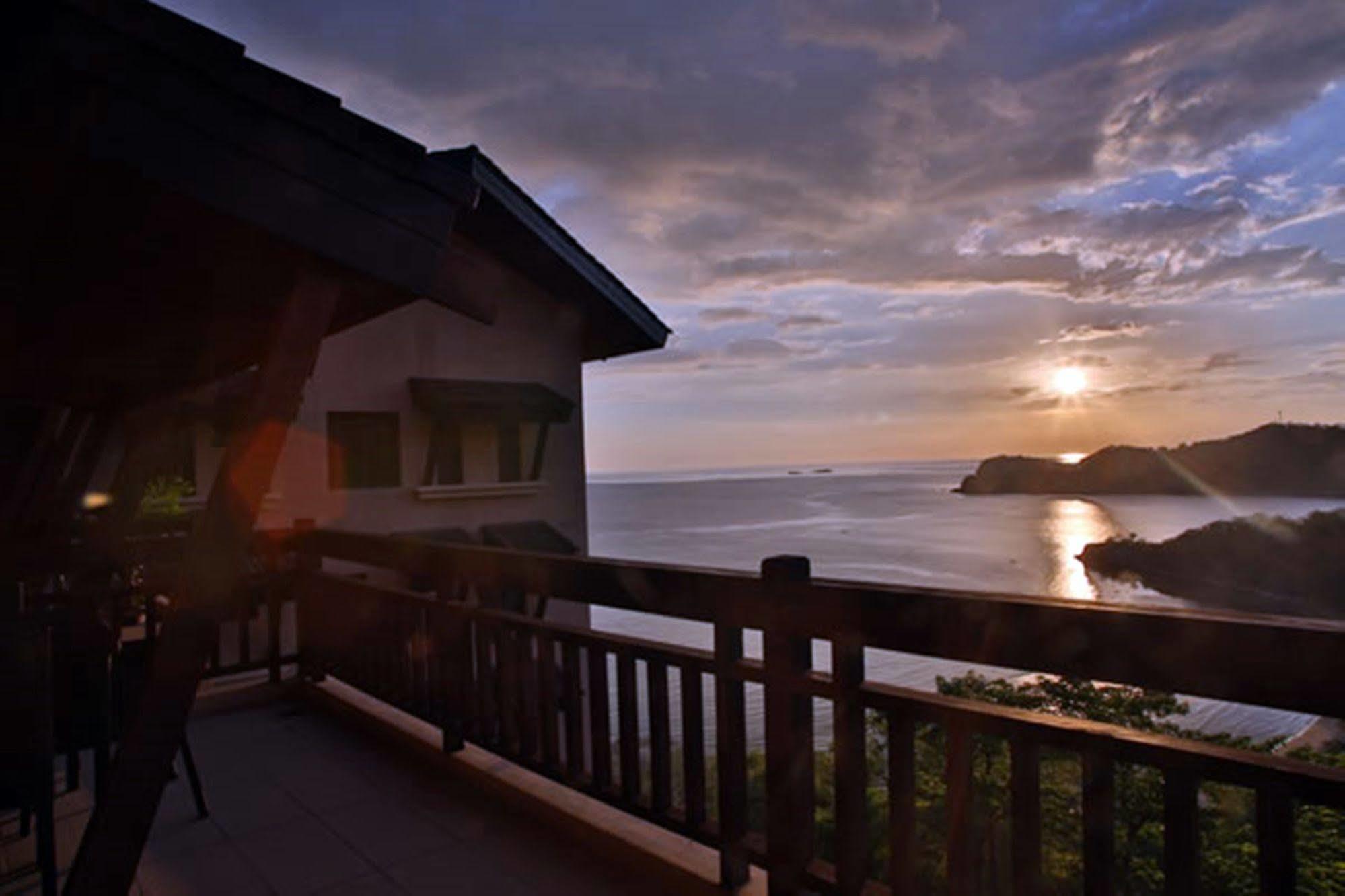 Amara Residences Caylaway Exterior photo